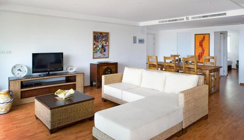 Shanaya Residence Ocean View Kata מראה חיצוני תמונה
